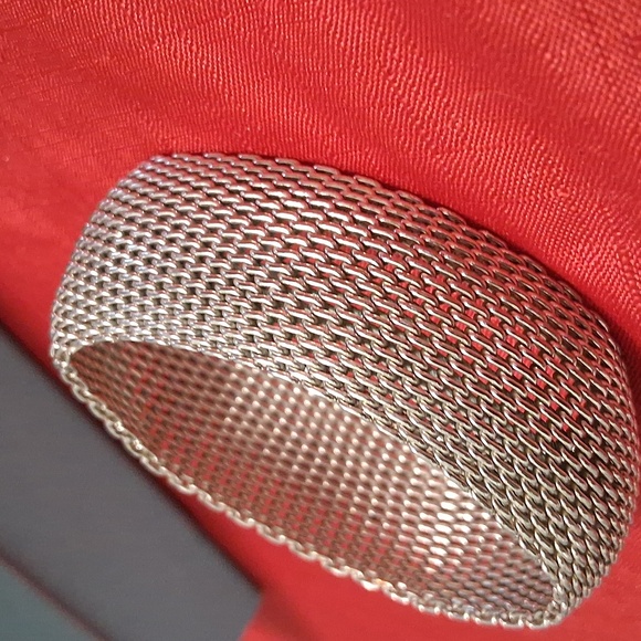 Tiffany SOMERSET MESH WEAVE BRACELET - Picture 6 of 11